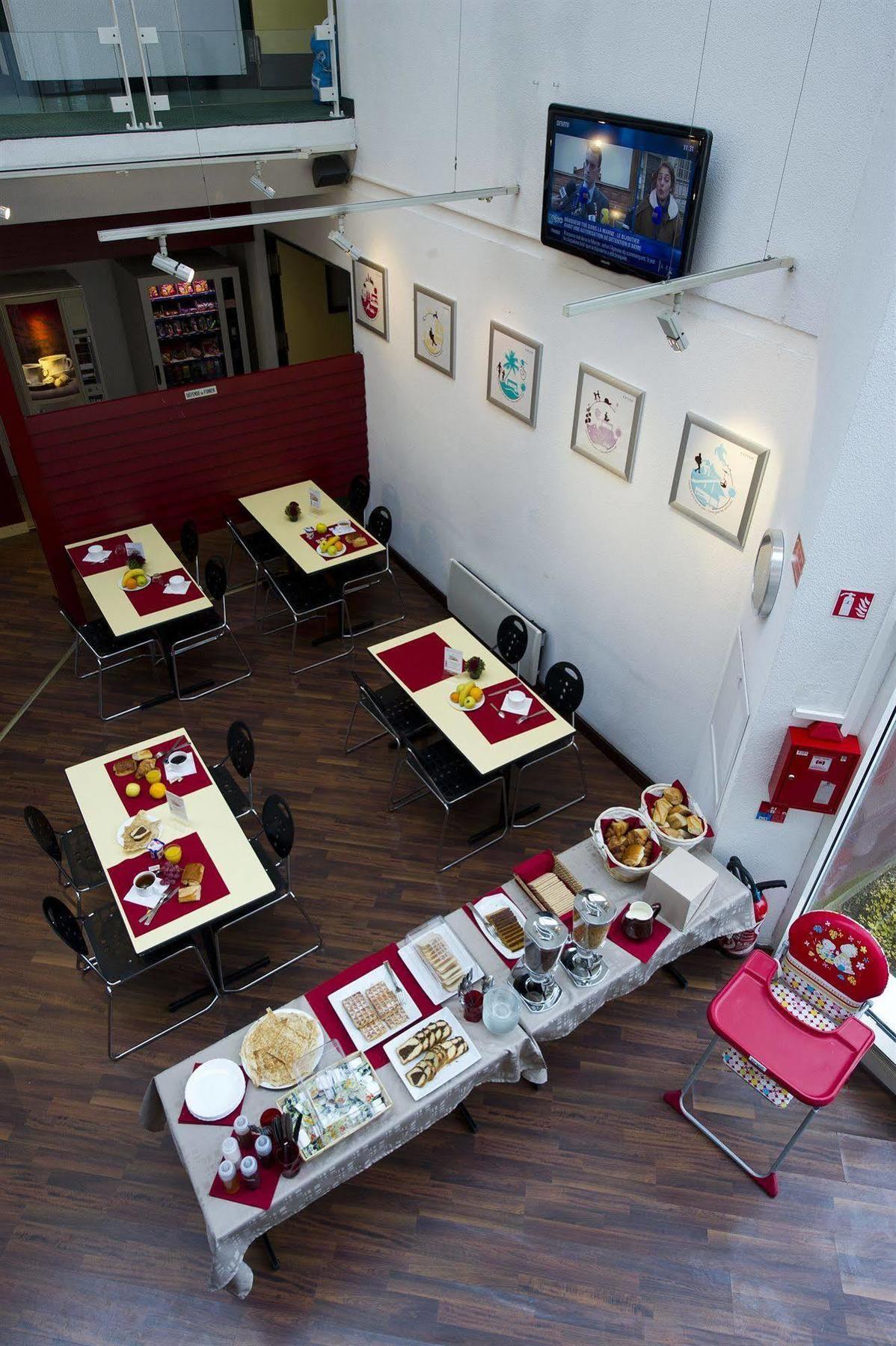 Hotel Cerise Auxerre Monéteau Exteriör bild