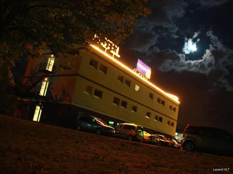 Hotel Cerise Auxerre Monéteau Exteriör bild
